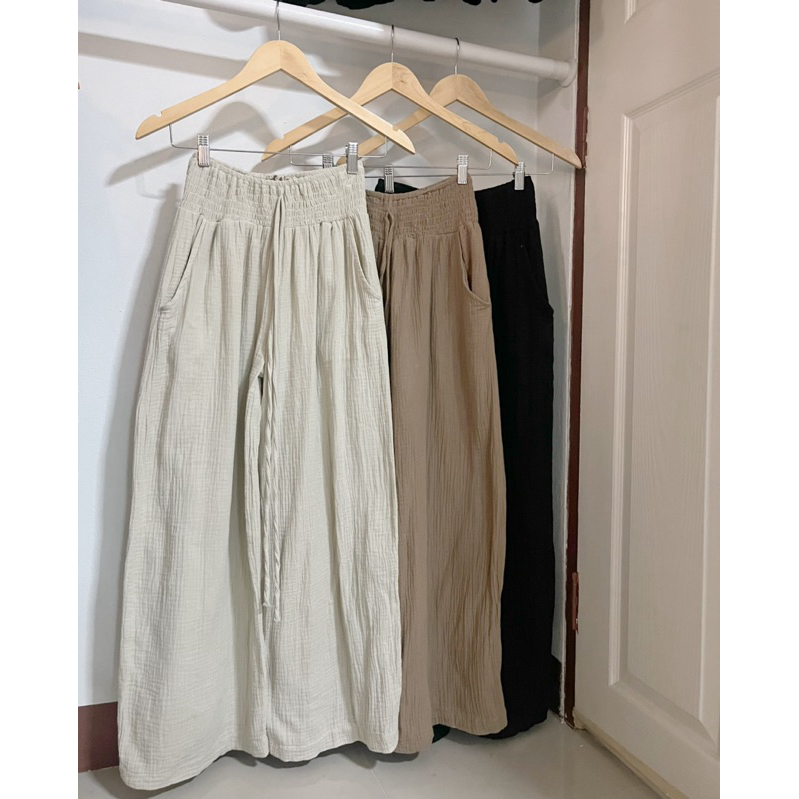Reudoogaan • กางเกงขายาว•เอวสม็อคผ้าพลิ้วทิ้งตัว ( ผ้าสาลู2ชั้น cotton 100%)