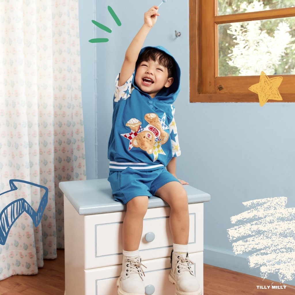 Tilly Milly รุ่น JUNG ชุดฮู๊ดเด็กเสื้อเเขนสั้นกางเกงขาสั้น Look1-hey! baker bear - รูปที่ 2