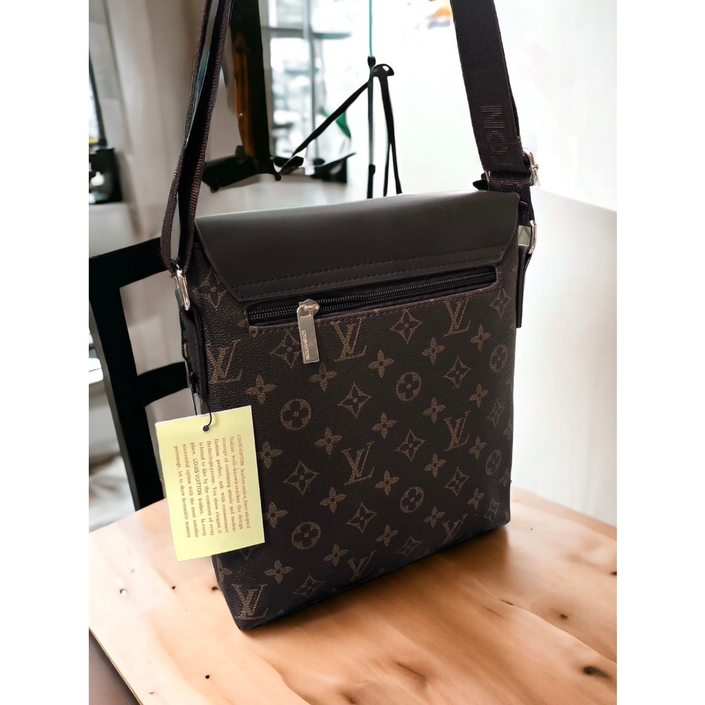 กระเป๋าสะพายข้างผู้ชายขนาด 10 นิ้ว(25cm*23cm*5cm)สินค้าพร้อมส่งรับประกันสินค้าตรงปก 100% จัดส่งรวดเร็ว - รูปที่ 7