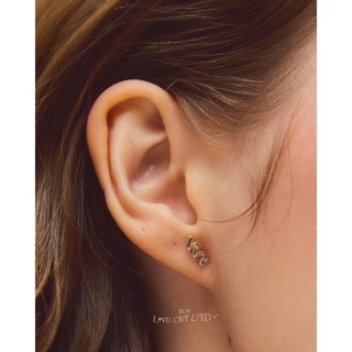 Julys - spider web earrings (Special Halloween Edition)