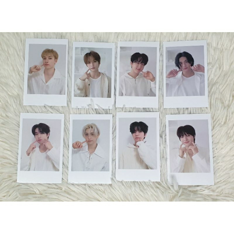 พร้อมส่ง การ์ด Stray Kids 2024 Season Greetings JYP Shop POB