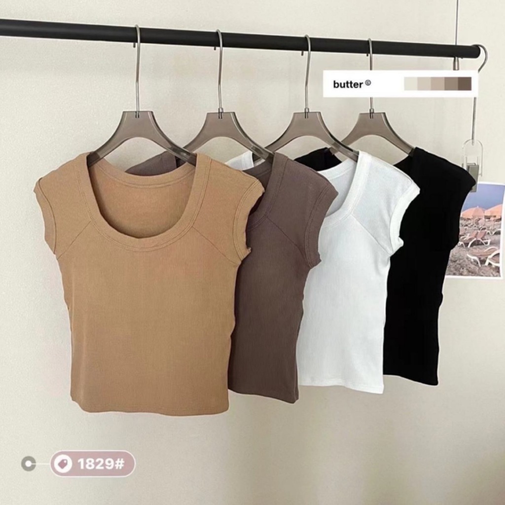 เสื้อยืดคอกลมพร้อมบรา ทรงสวย ผ้าร่องใส่สบาย