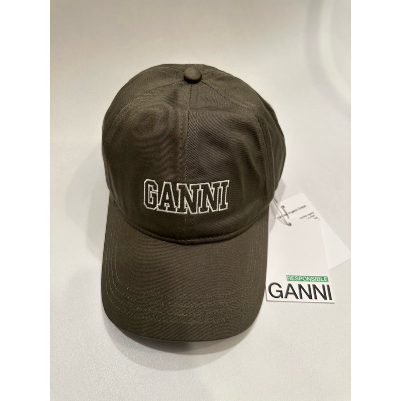 หมวก Ganni (free size) สีเขียว