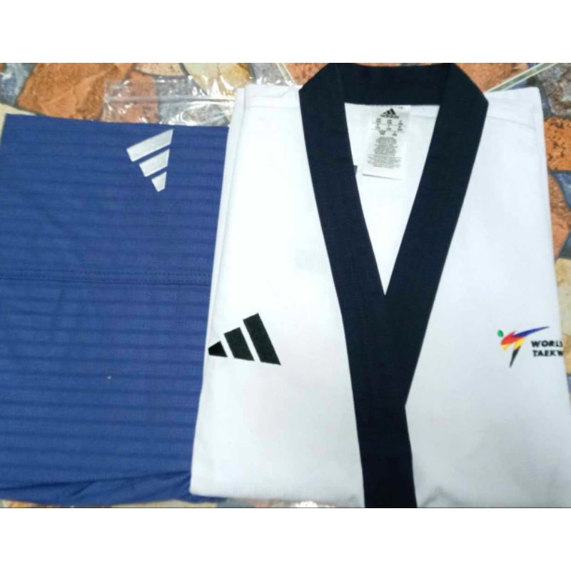 adidas Poomsae ชุดพูมเซ่​ของผู้หญิง (ADITPAF02)