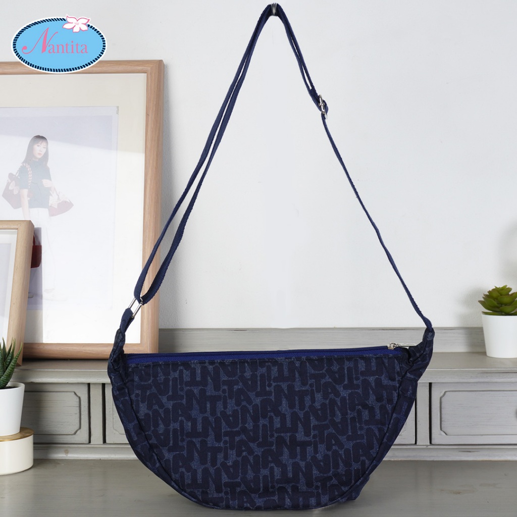 Nantita กระเป๋าทรงเกี๊ยวสะพายข้าง BCC079