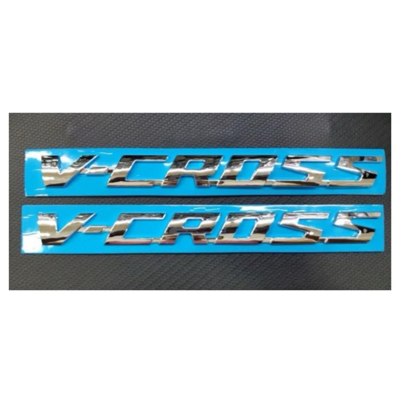 โลโก้ vcross 2020 สีโครเมี่ยม 1 คู่