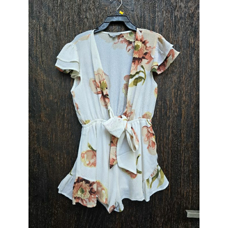 จั้มสูทขาสั้น ลายดอก ((L02))