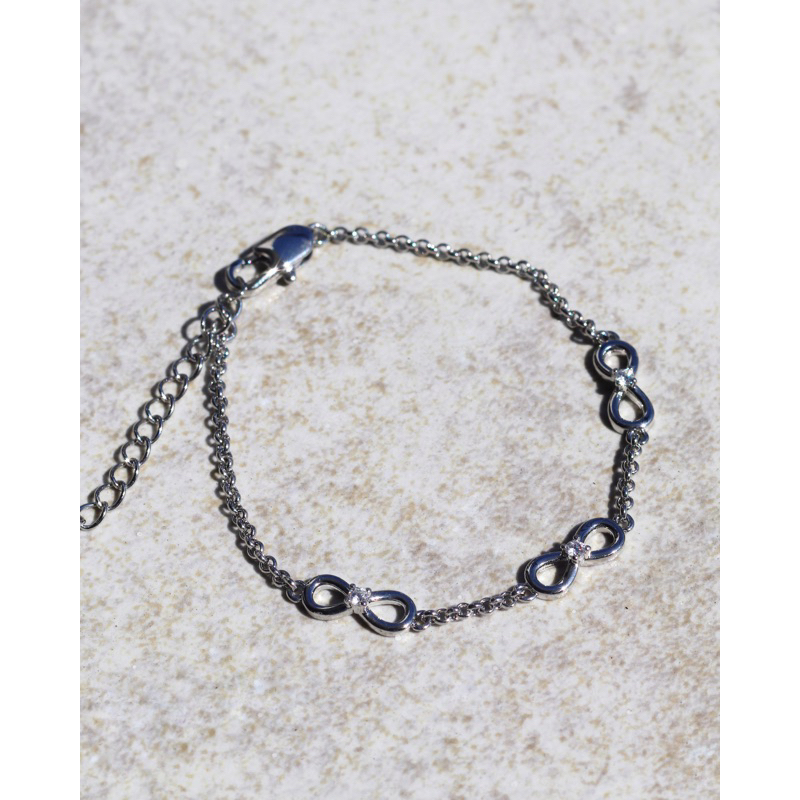 ivowly-infinity bracelet สร้อยข้อมือทรง infinity