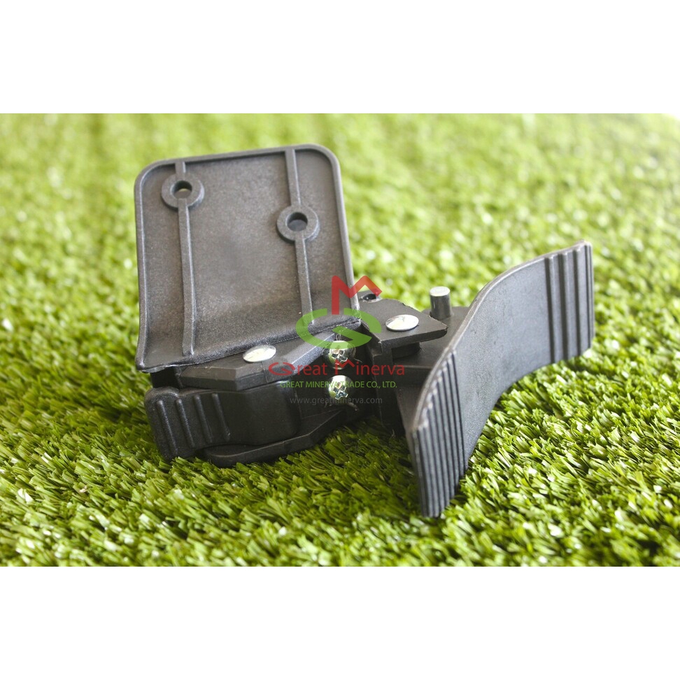 แท่นยึดล้อเบรก-ขวา / Wheel Brake Bracket Tk-007