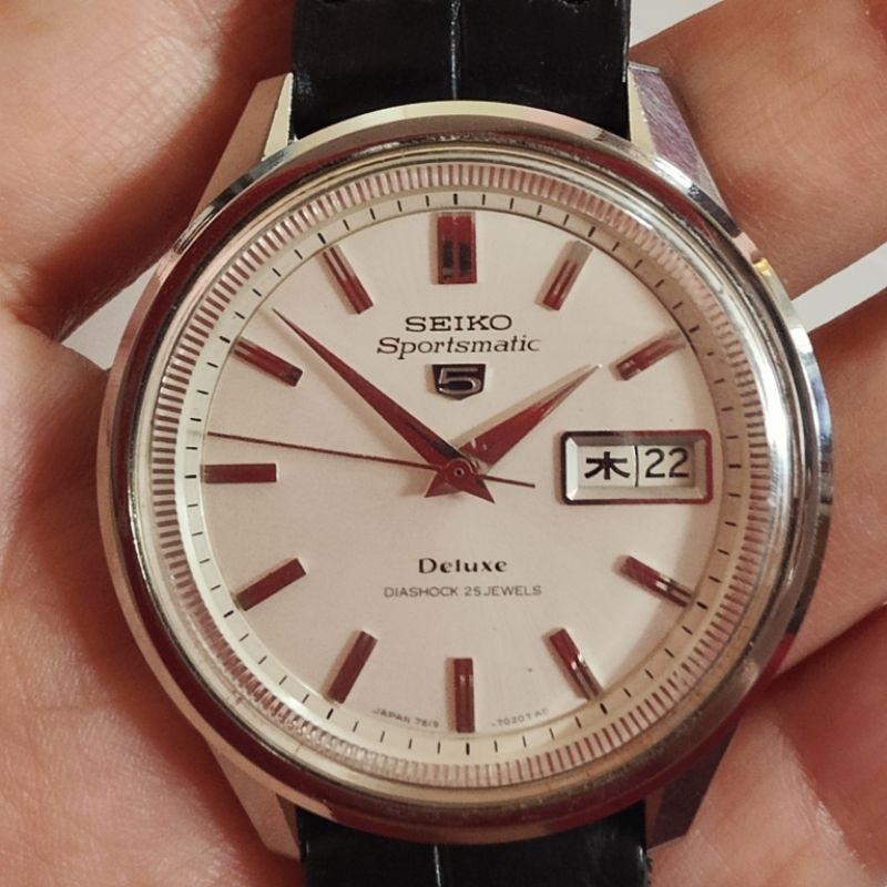 นาฬิกาญี่ปุ่นมือสอง Vintage Seiko Sportmatic Deluxe 25 Jewels ปี 1966 ระบบ Automatic สภาพสวยมาก พร้อมสายใหม่