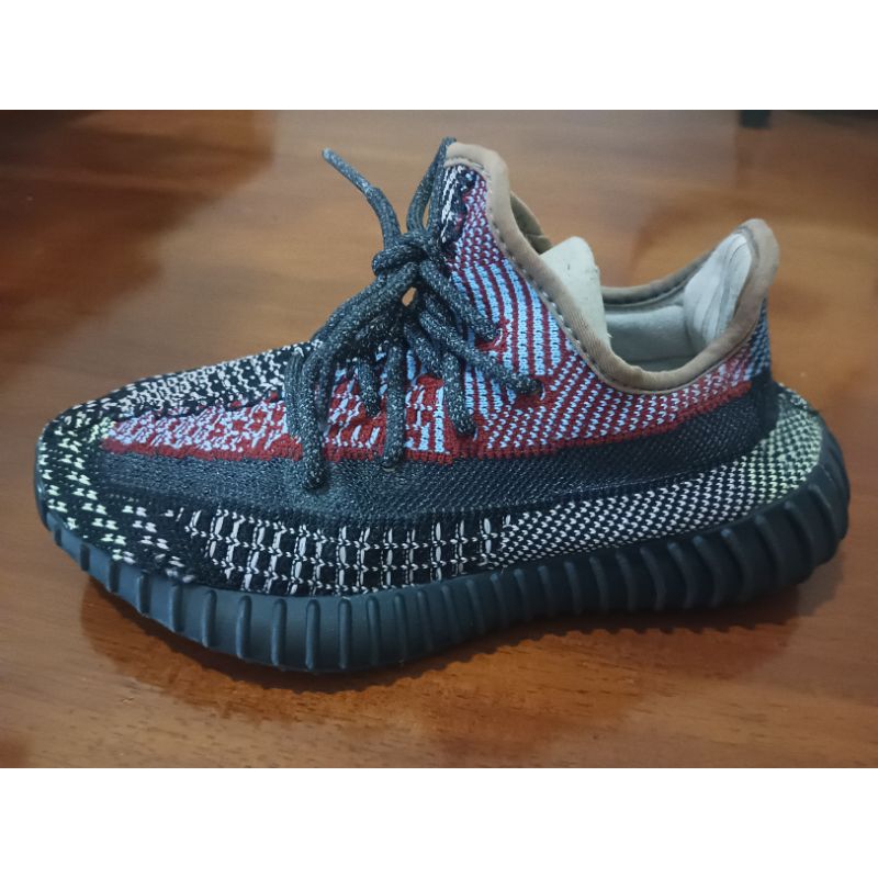 ADIDAS YEEZY BOOST 350 V2 YECHEIL FW5190                                              Size 5us 4.5uk