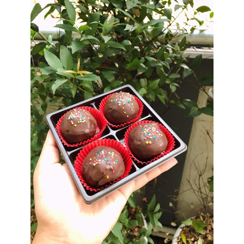 ช็อคบอล Homemade กล่องละ4ลูก