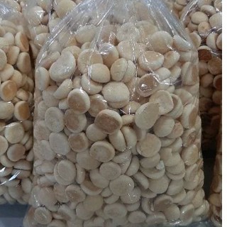 ขนมผิงขนม สูตรโบราณ  น้ำหนัก 1.9 กิโลกรัม ราคา197บาท