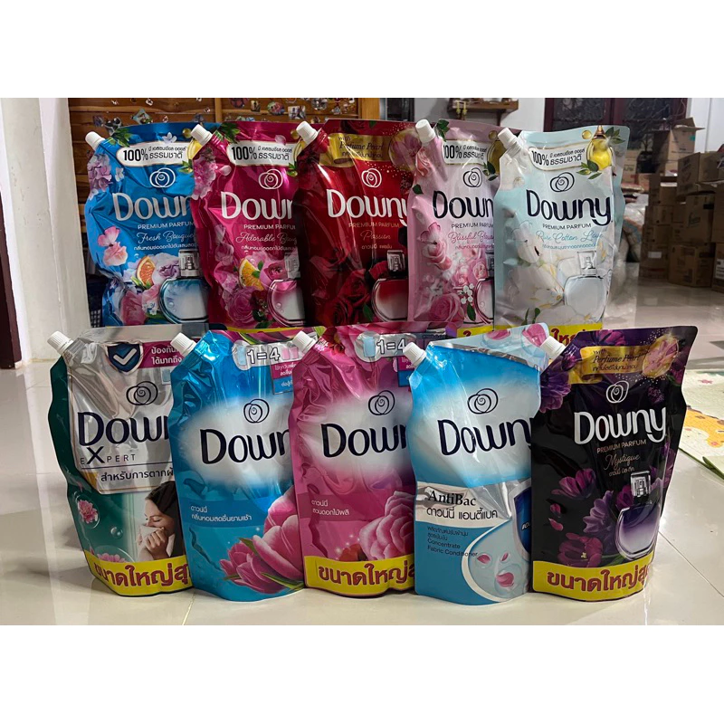 Downy ดาวน์นี่ น้ำยาปรับผ้านุ่ม สูตรเข้มข้นพิเศษ แบบเติม950มล. / 1 ลิตร