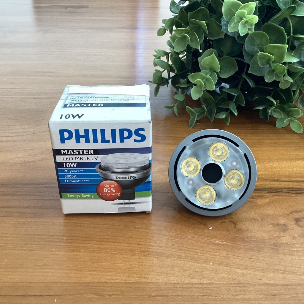 หลอดไฟ ฟิลลิปส์ (Philips) Master LED 10W 12V หลอดMR16 ขั้วหลอดGU5.3 กระจายแสง24D แสง3000K DIM (PL006