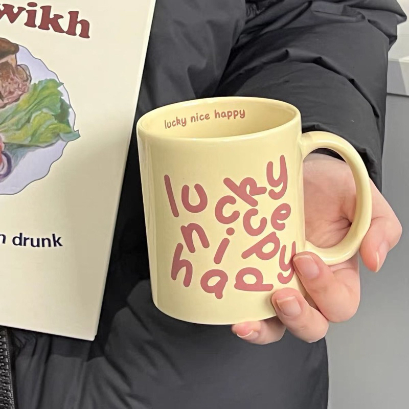 แก้วกาแฟ เซรามิก แก้วน้ำ ลายน่ารัก ความจุ300มล. ทนความร้อนสูง พร้อมส่ง
