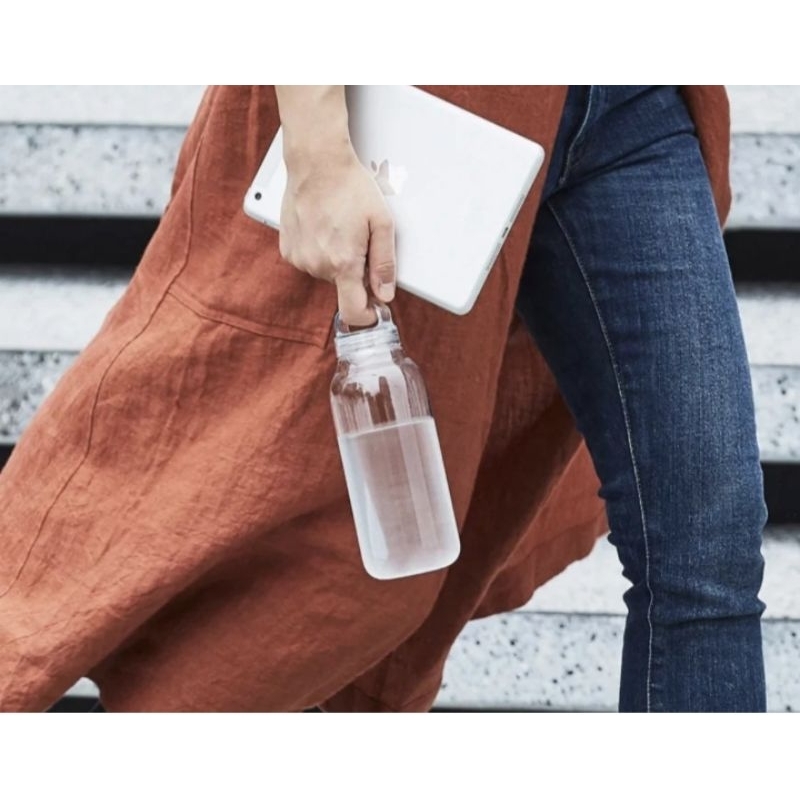 ขวดน้ำน้ำหนักเบา พกพาสะดวก แบรนด์KINTO รุ่น Waterbottle 500ml