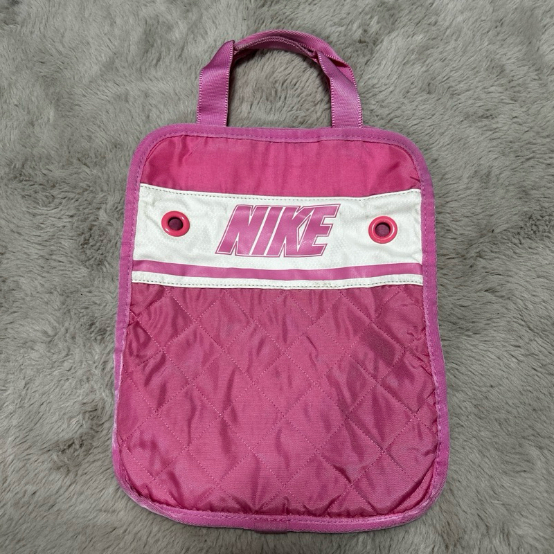 NIKE Shoe Bag in Pink กระเป๋ารองเท้า แท้100% มือสอง