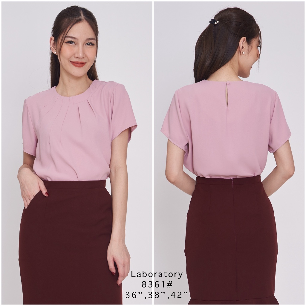 Laboratory  เสื้อ 8361# เสื้อทำงานสีพื้นทรงคอกลมแต่งดีเทลคอ