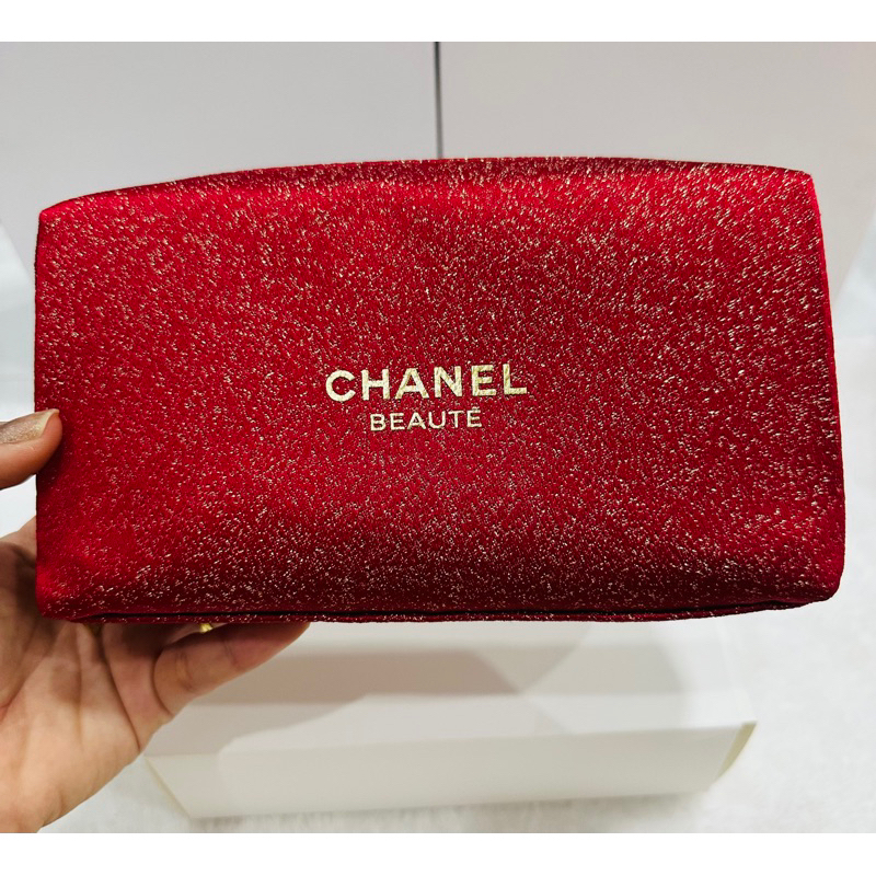 กระเป๋าเครื่องสำอาง Chanel แท้ จากเคาน์เตอร์ไทย มีหลายแบบ
