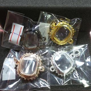 (แท้100% ปลอมคืนเงิน) กรอบสี่เหลี่ยม หน้าพรานบุญ 1.5ซม. ลายไข่ปลาเกลียวเชือก | Amulet Case | 方形佛牌外壳(กรอบชุบหนา 2 เท่า)