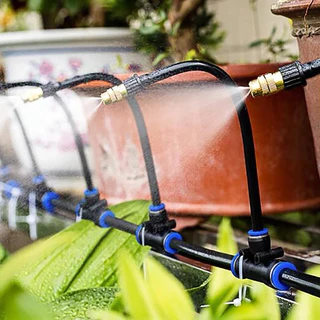 หัวฉีดสเปรย์หมอก หัวพ่นหมอก หัวฉีดละอองน้ำ ท่อยาว 20cm สามารถดัดงอได้ 360องศา รดน้ำต้นไม้ ลดอุณหภูมิ