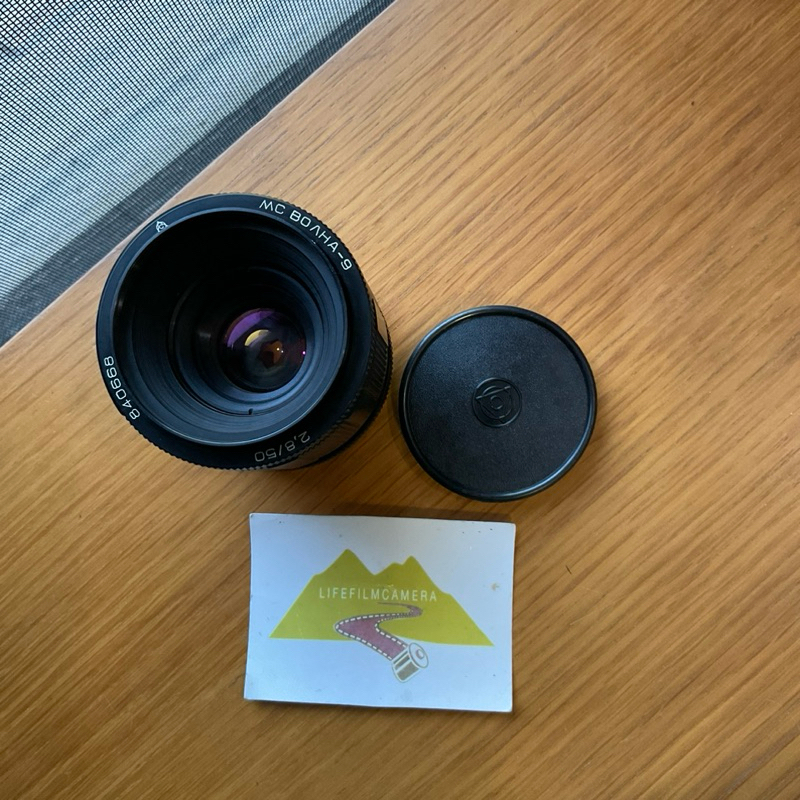 เลนส์มือหมุนมาโคร MC Volna 9: 50mm f2.8 Macro