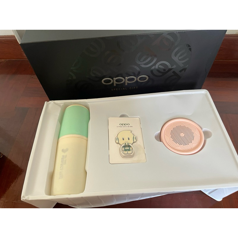 Oppo Spacial Gift Box set 3 in 1 (กระบอกน้ำ,แหวนรองนิ้ว,ลำโพงบลูทูธ)