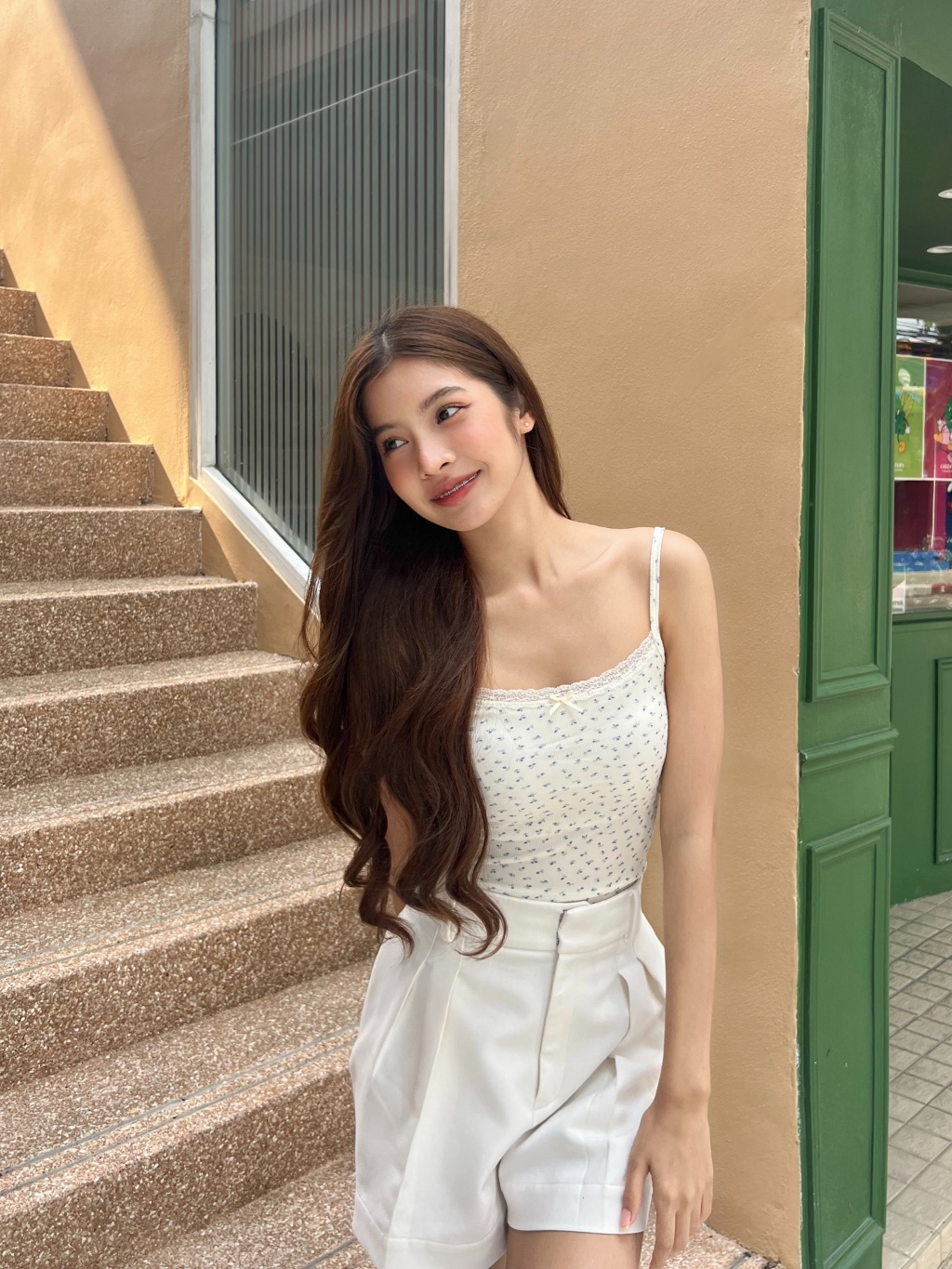 Aurora พร้อมส่ง เสื้อสายเดี่ยว มีฟองน้ำ ผ้าลูกไม้ แต่งขอบ ลายดอกไม้ แบบเข้ารูป สไตล์เกาหลี ดีเทลโบว์เล็กๆตรงกลาง bra9094 ราคา ถูกที่สุด ดีลบีเคเค แกลเลอรีภาพที่ 3