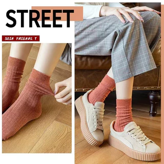 🚚 (ได้รับ 2-3 วัน) 🚚 จัดส่งจากประเทศไทย~สไตล์ญี่ปุ่น แนววินเทจ ข้อกลาง ผ้าฝ้าย สีพื้น ถุงเท้าแฟชั่น สวมใส่สบาย