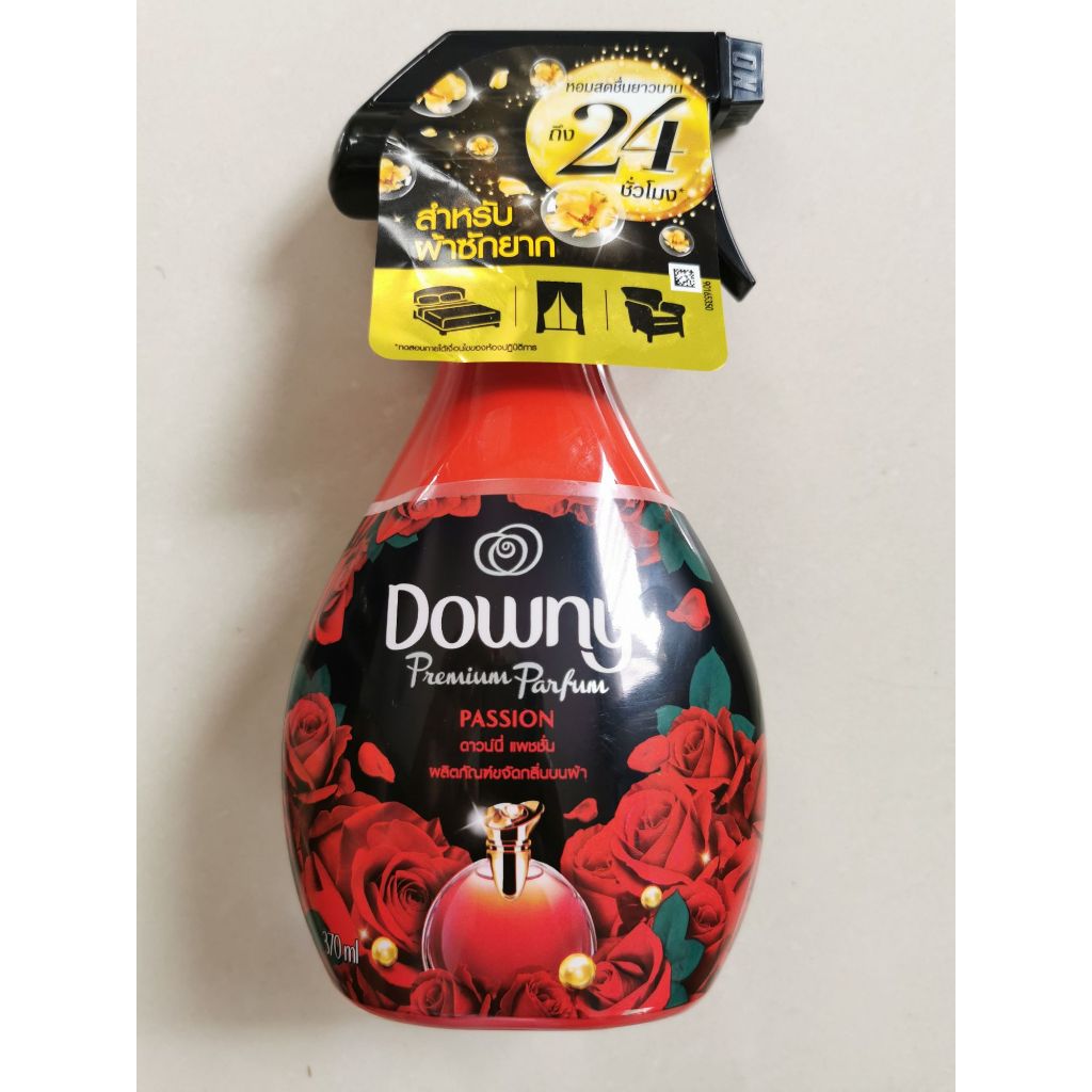 Downy ดาวน์นี่ สเปรย์ฉีดผ้าหอม กลิ่น แพชชั่น 370 มล - Downy