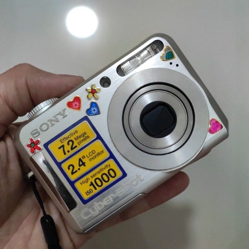 กล้องถ่ายรูปดิจิตอล Sony Cyber-Shot DSC-S700