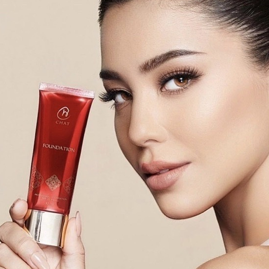 (สั่งจากVDOเพื่อรับส่วนลดพิเศษ) แบ่งขาย8สีรองพื้นน้องฉัตร Chat Professional Cover Foundation spf15 pa++