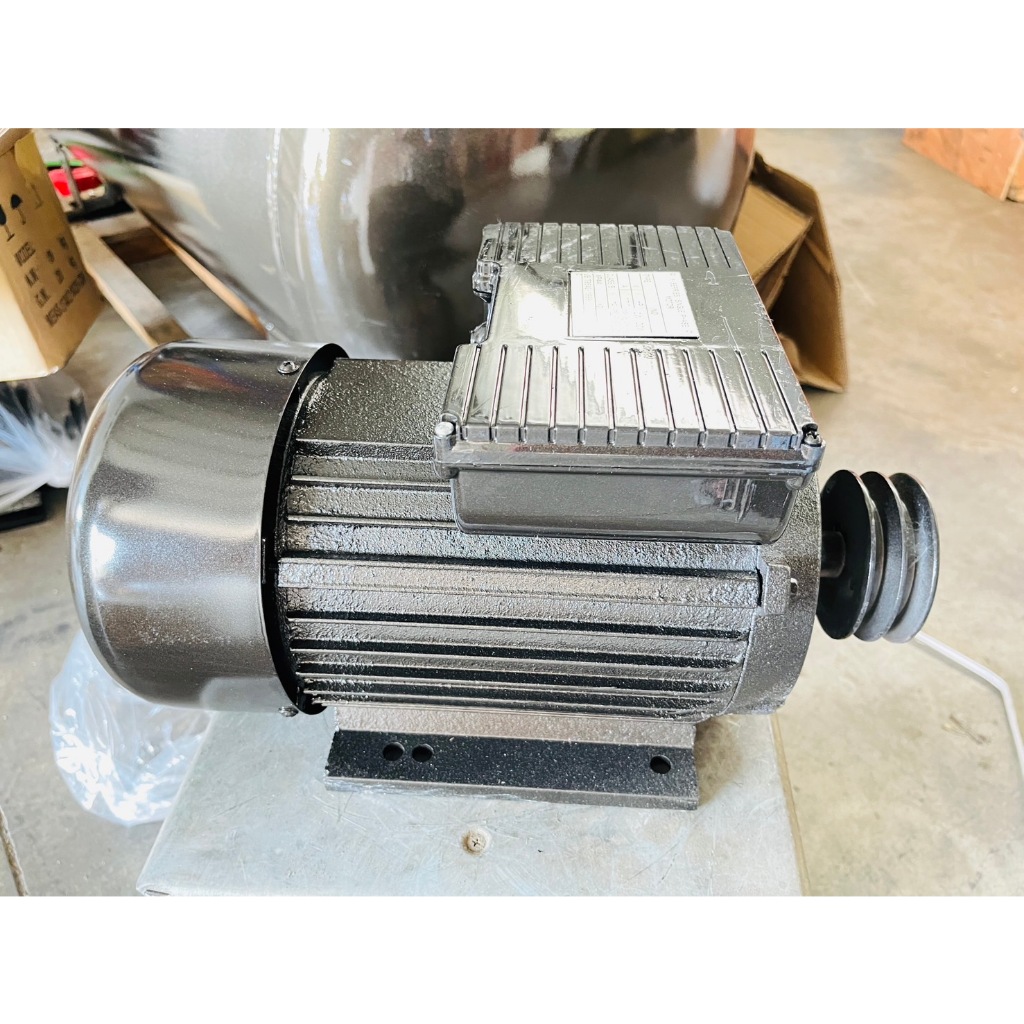 มอเตอร์ปั๊มลม 4 HP 220V 2800RPM