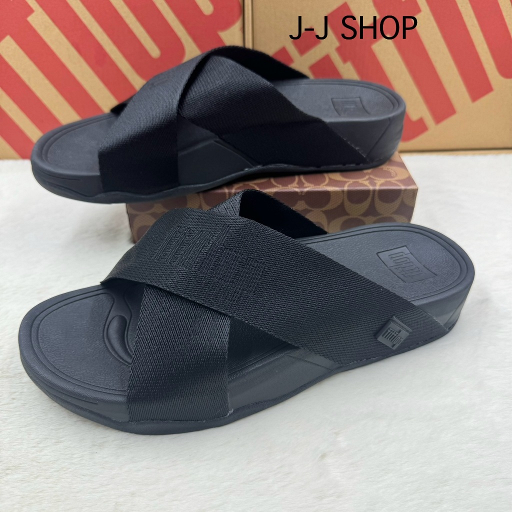 รองเท้าแตะ FItflop แบบสวมสำหรับผู้ชาย ผลิตจากผ้า งานสวยน้ำหนักเบาสวมใส่สบายใส่ทนใส่เดินสะดวก รับรองสินค้าตรงตามรูปค่ะ