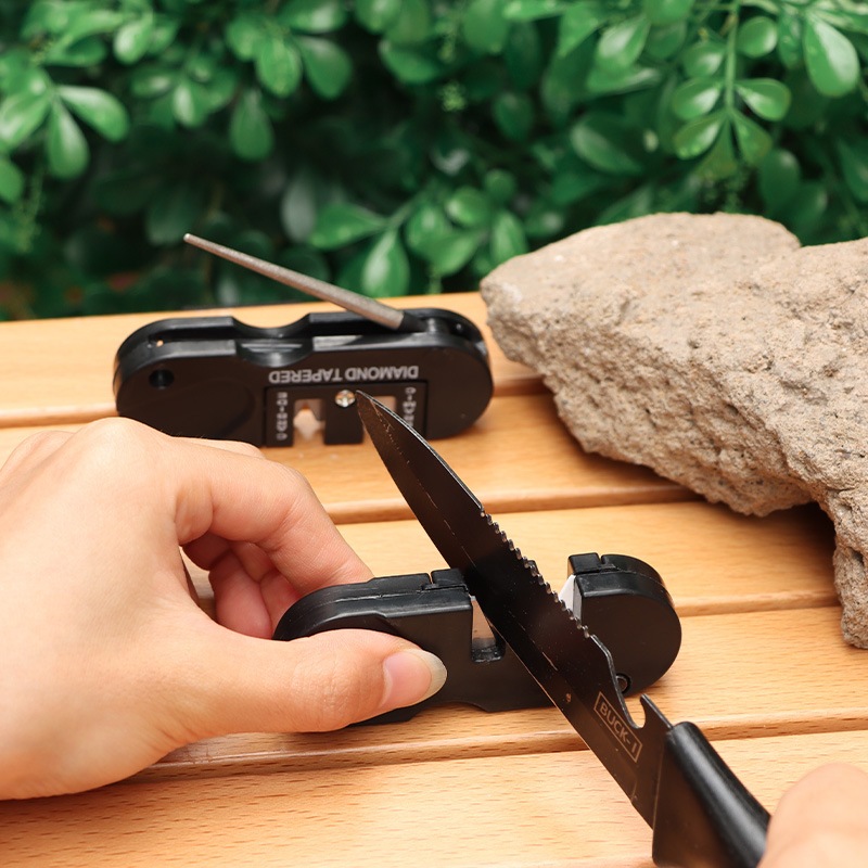ที่ลับมีด เครื่องลับมีดเอนกประสงค์ อุปกรณ์ลับมีดแบบพกพา 4in1 Portable Carbide Knife Whetstone Sharpener