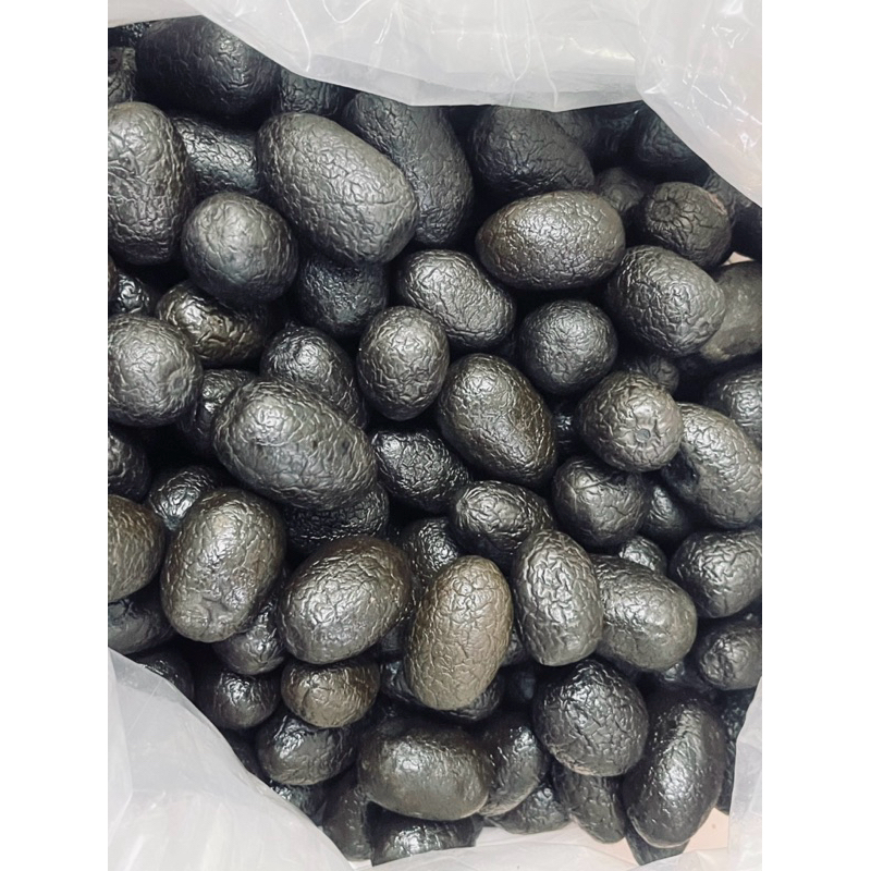 สมอดำแช่อิ่มอบแห้งเม็ดโตอร่อยดีน้ำหนัก400กรัมราคา60บาท
