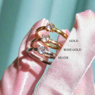 YVIS Solitaire Ring (Stainless Steel)