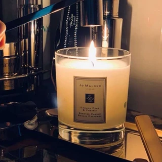 Jo Malone London Scented Candle เทียนหอม อโรมาเธอราพี 200g Home Perfume ของขวัญ ของแต่งบ้าน English Pear