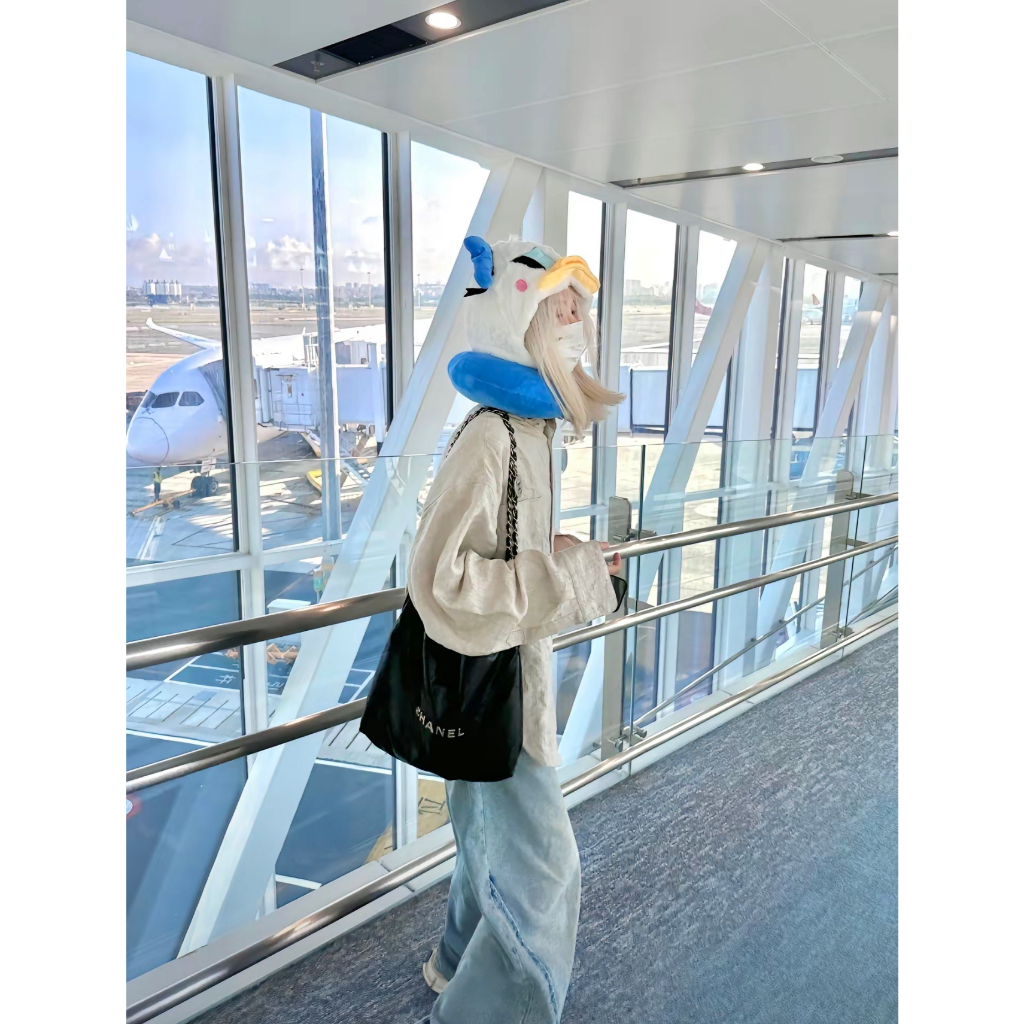 หมอนรองคอเป็ดโดนัลด์น่ารัก สีฟ้า หมอนรองคอมีหมวก ลายการ์ตูน สำหรับเดินทาง✈