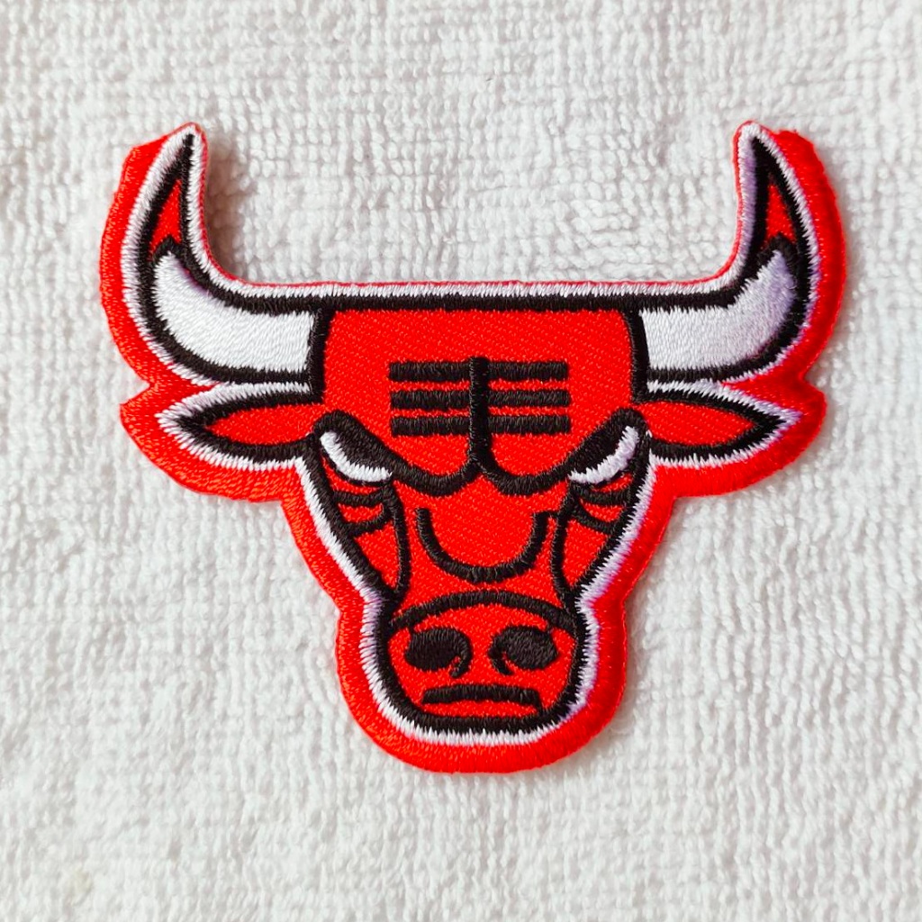 อาร์ม ตัวรีด อาร์มติดเสื้อ บาสเก็ตบอล เอ็นบีเอ Basketball NBA Chicago Bulls Team Sticker สติ๊กเกอร์ติดรถ ตีนตุ๊กแก