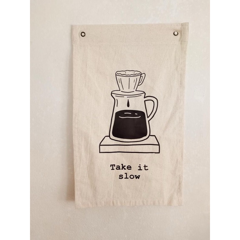 ป้ายผ้าฝ้ายดิบสกรีนตกแต่งร้าน ไสตล์มินิมอล แบบเจาะตาไก่แขวน 30x50 cm
