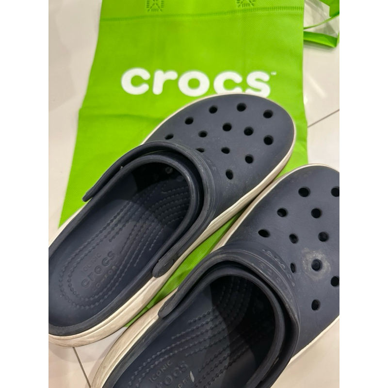 รองเท้าCrocsสีน้ำเงินของแท้100%ขนาดM9W11