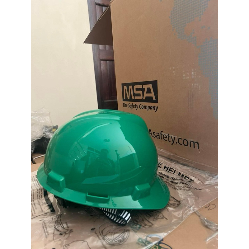 หมวกเซฟตี้ MSA สีเขียว ของแท้ มี มอก. หมวกนิรภัย V-Gard Cap ANSI รองในปรับหมุน แถมฟรีสายรัดคาง 2 จุด ของแท้ ป้องกันไฟฟ้า