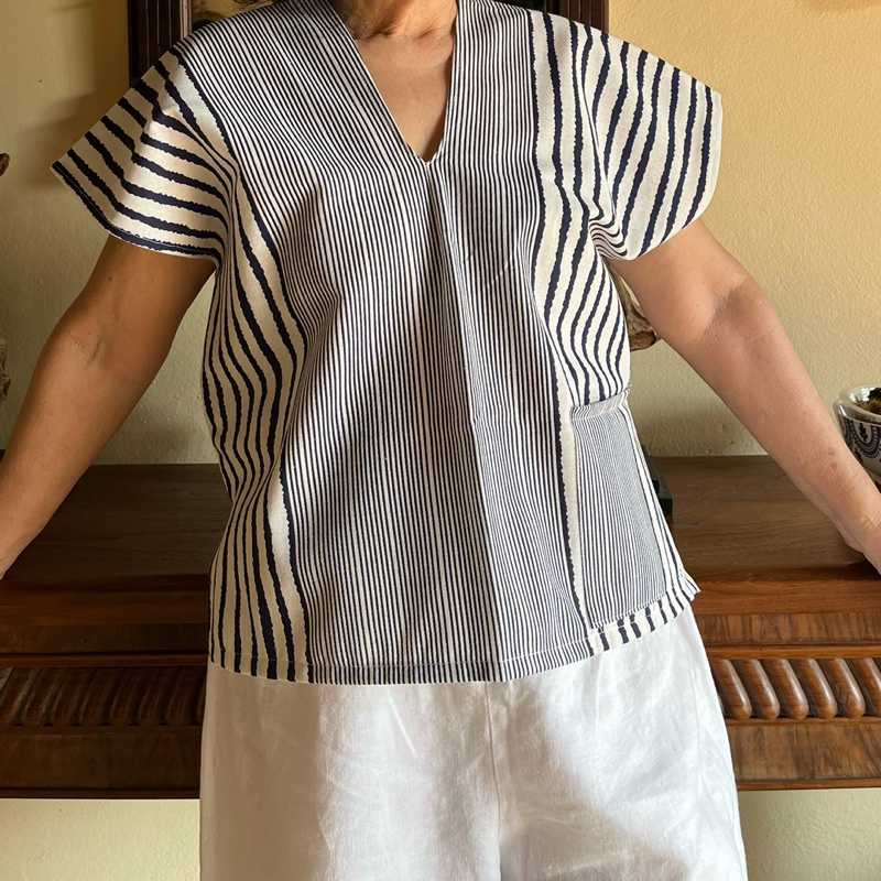 (กรม01) เสื้อผ้าฝ้ายพื้นเมือง สงกรานต์ฝ้าฝ้ายพิมพ์ลาย คอวี