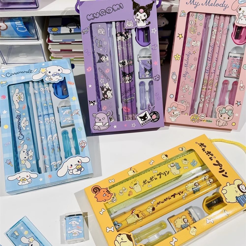 SANRIO ชุดเครื่องเขียน ดินสอ ลายการ์ตูน Melody Kulomi น่ารัก เหมาะกับของขวัญวันเกิด สําหรับเด็ก จํานวน 8 ชิ้น