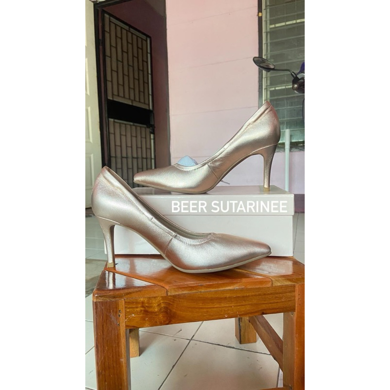 รองเท้าส้นสูง size 40 SIRENA
