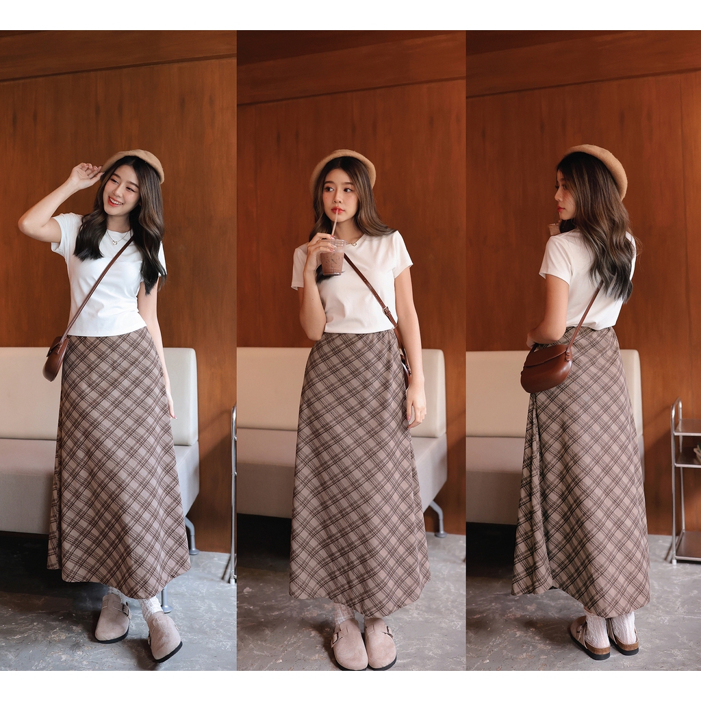 P0122956 กระโปรงขอบเอวเรียบ