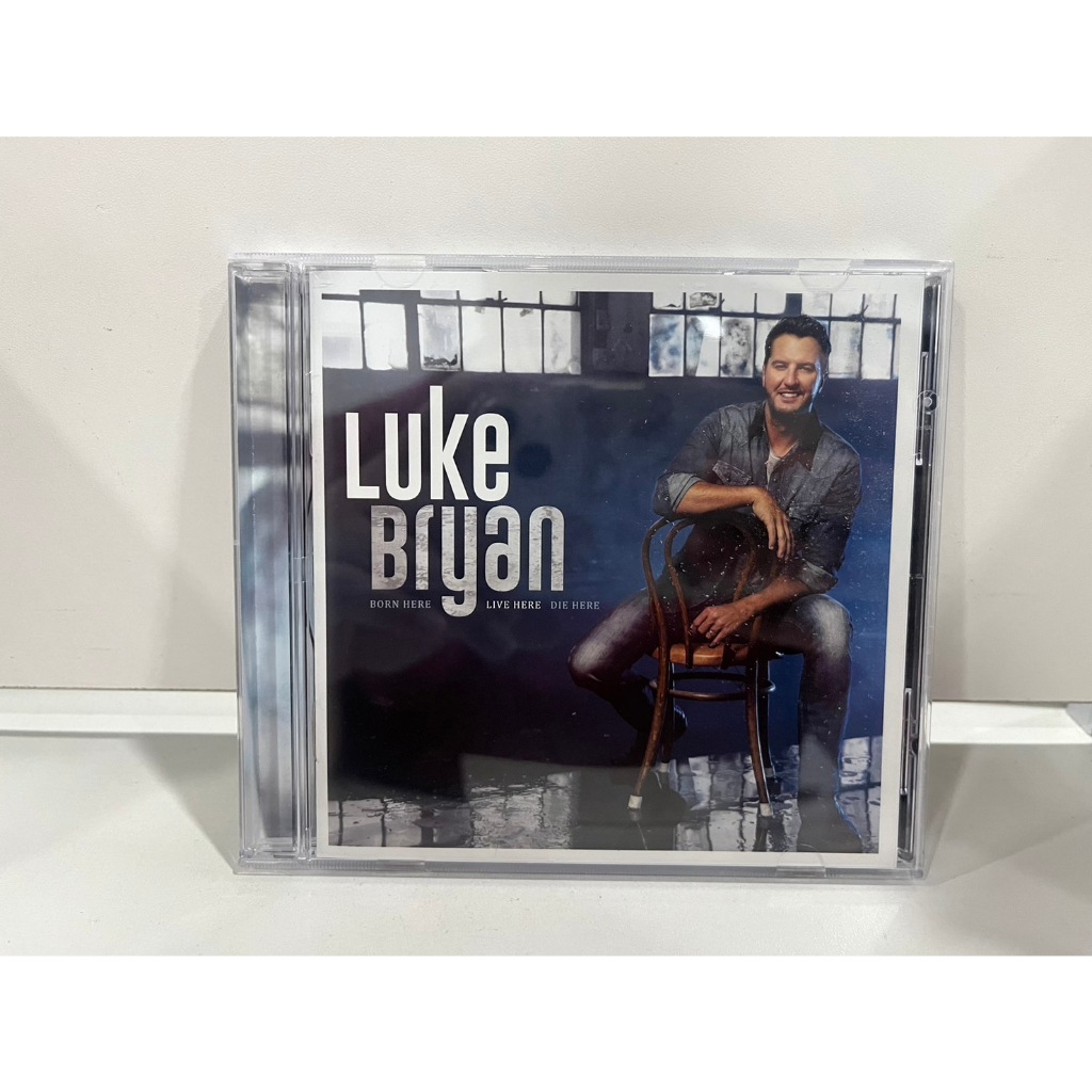 1 CD MUSIC ซีดีเพลงสากล    Luke Bryan  BORN HERE LIVE HERE DIE HERE   (C2G63)