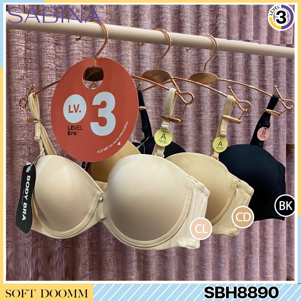 รหัส SBH8890 Sabina เสื้อชั้นใน มีโครง ประดับเพชร Body Bra The Series (เกาะอก) รุ่น Soft Doomm SBXH